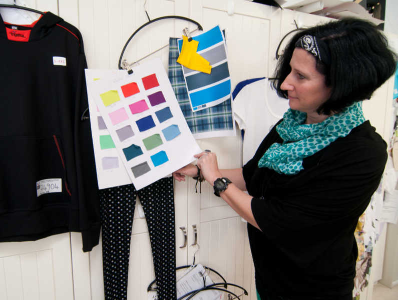 Unsere Designerin Frau Schwarz