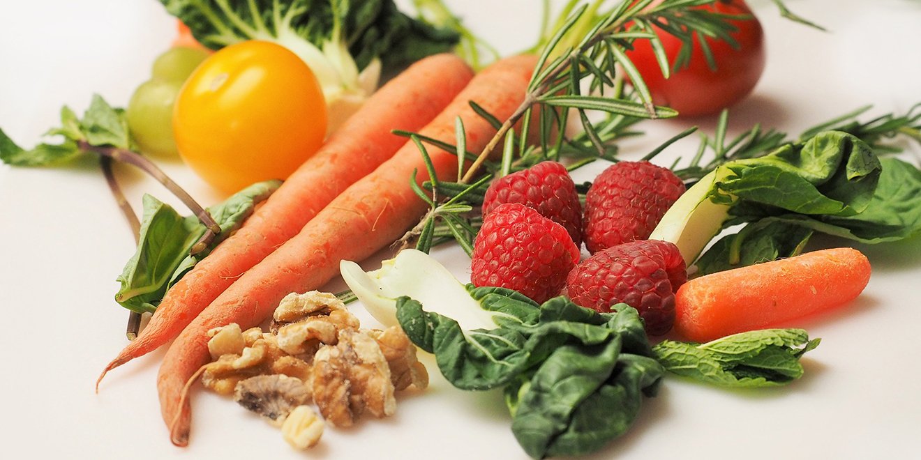 Cellulite, Orangenhaut, Bindegewebe, Tipps gegen Cellulite, Sport bei Cellulite, Ernährung