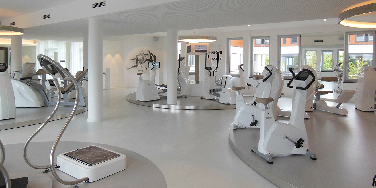 Fitness-Studio, Fitnessstudio, Sporttasche packen, Sportsachen, Sporttasche, was gehört in die Sporttasche, Fitness-Tasche