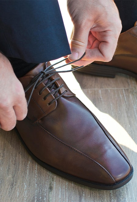 In Perfekter Schuh ist einer, der sich an den Zehen leicht hebt. 